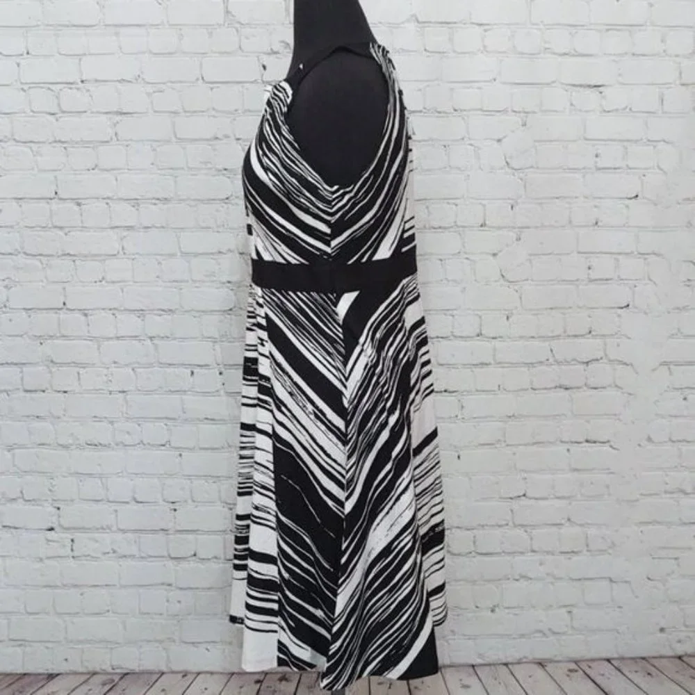 New York and Company A-Line Linen Dress - Picture 4 of 12